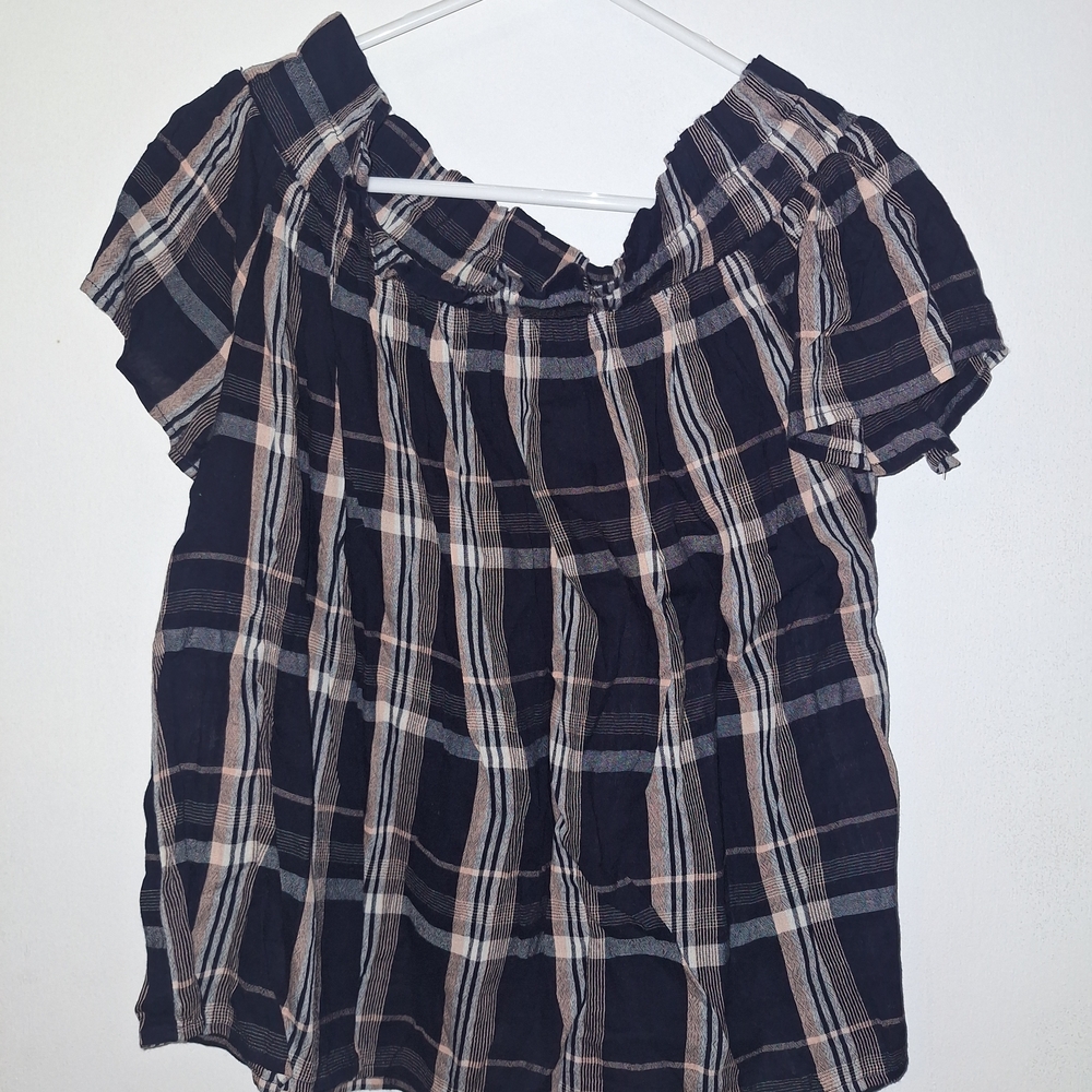Abound Black and White Plaid Blouse